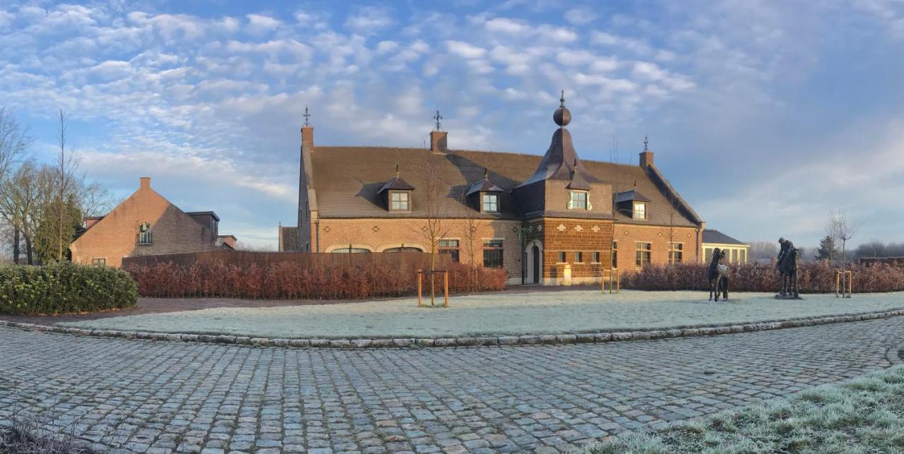 Ask Lily Bed & Breakfast Westmeerbeek Екстериор снимка